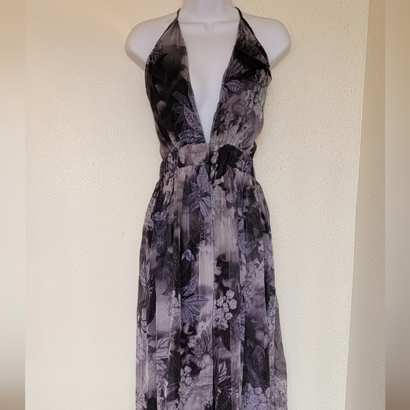 Brand New Beautiful Black & Gray Floral Maxi Dress - Picture 6 of 10